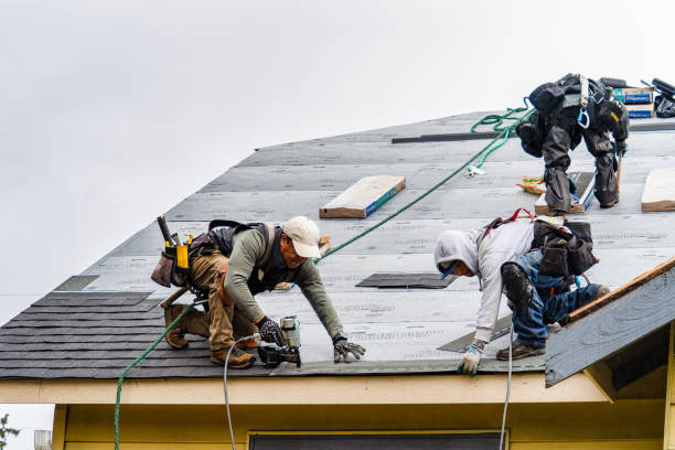 Professional Gutter Installation technician working in Pitsburg, OH